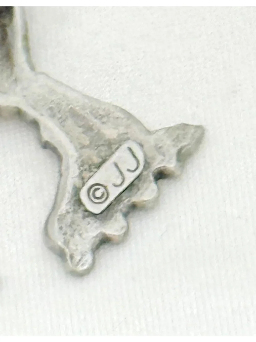 Rare Jonette Jewelry Cat Roller Skating Brooch Silver Tone Pewter New on Card